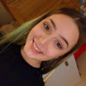 Meet your Posher, Emilee